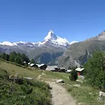 A-1 By Interhome Apartamento Zermatt